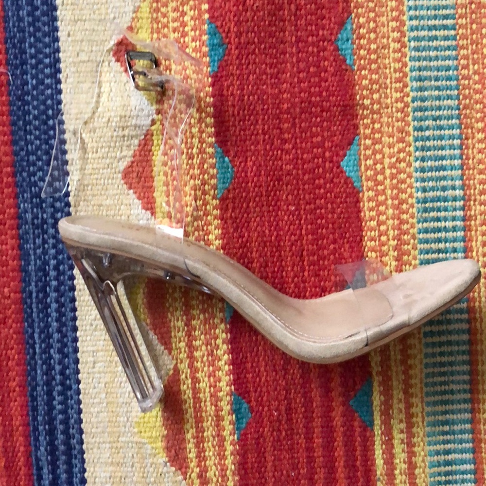 Sandal